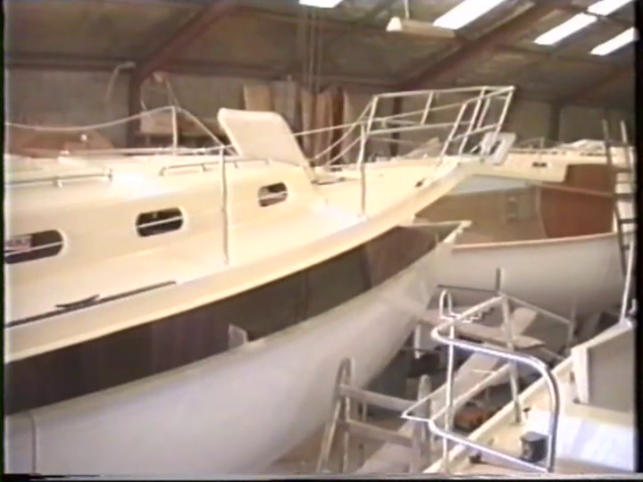 Building of Arends 33 Hull #49