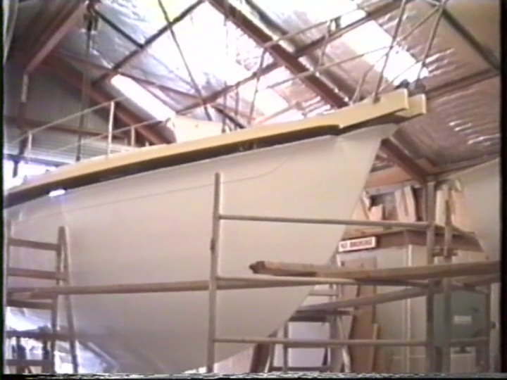 Building of Arends 33 Hull #49